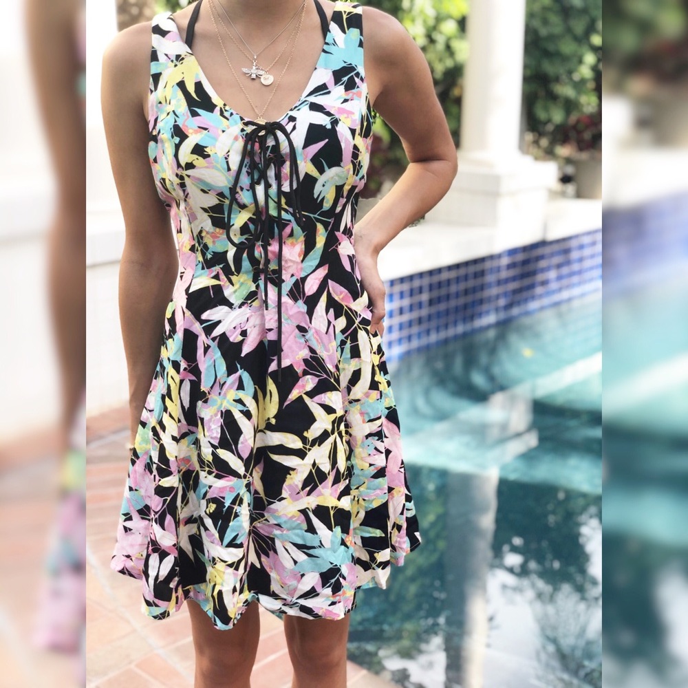 MINKPINK Tropical Print Skater Dress - Picture 3 of 8